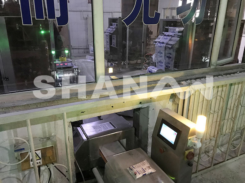 金屬檢測機